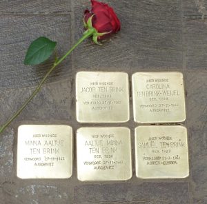 Stolpersteine Brinkstraat 38